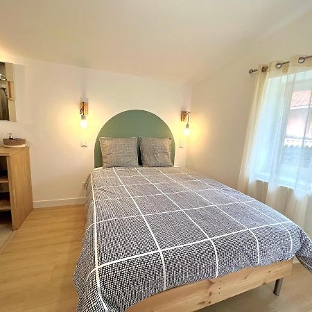 Suite ~ Romance Estivale ~ A 15 Min De Lyon Miribel (Ain) Exterior foto