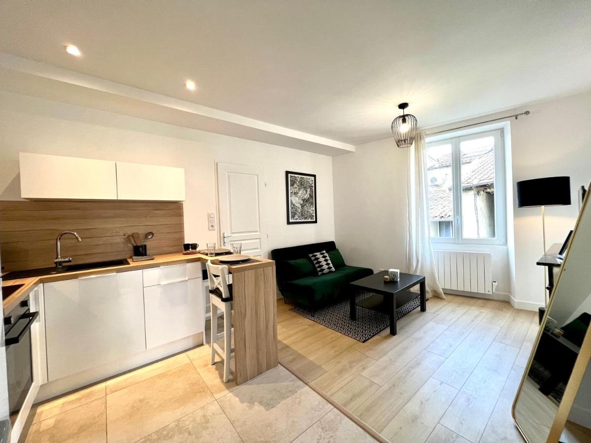 Suite ~ Romance Estivale ~ A 15 Min De Lyon Miribel (Ain) Exterior foto